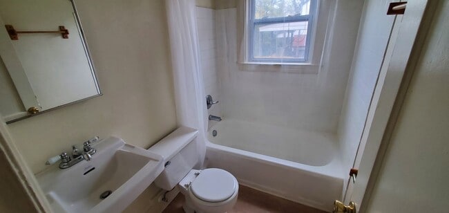 Photo - 2515 Spring Garden St