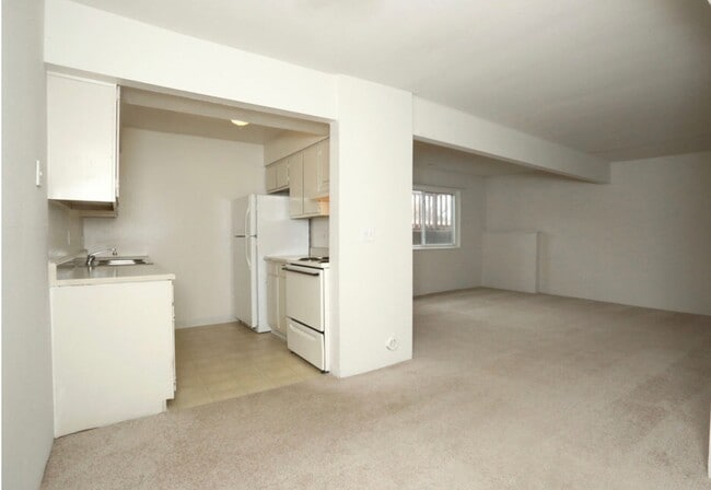 Photo - Arrowtree Apartments