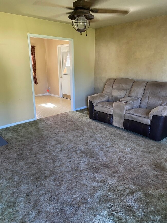 Photo - 1205 N Madison St