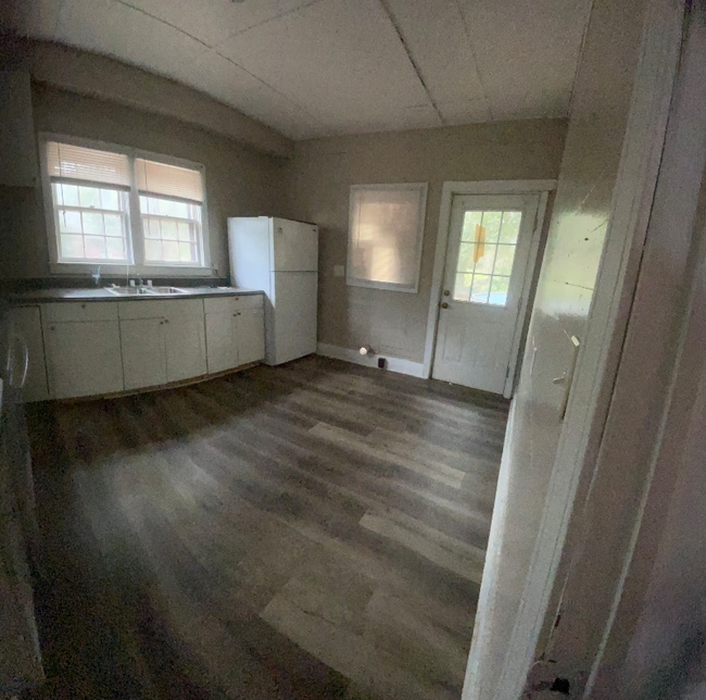 Photo - 186 Washington Ave