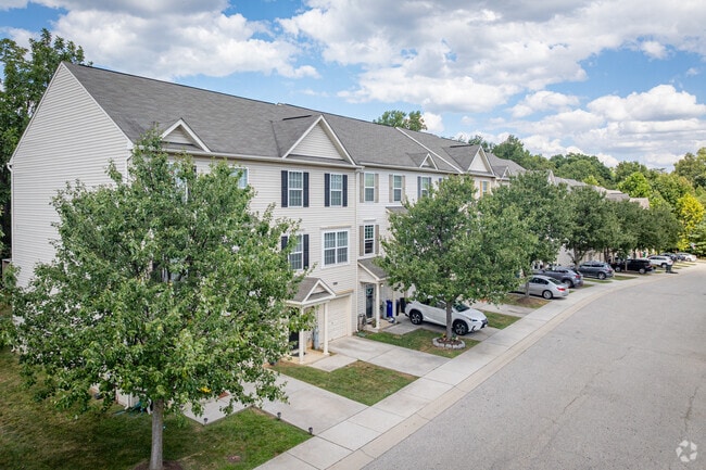 Photo - Oakland Place