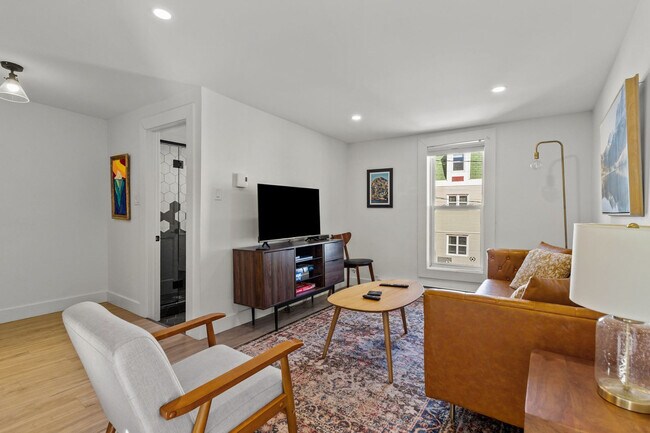 Photo - 110 Queens Rd Unit SI FL2-ID1438812P