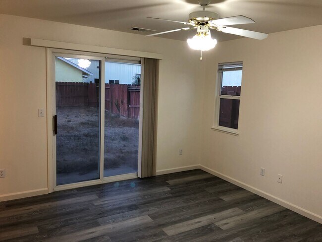 Photo - 13337 Skyline Blvd