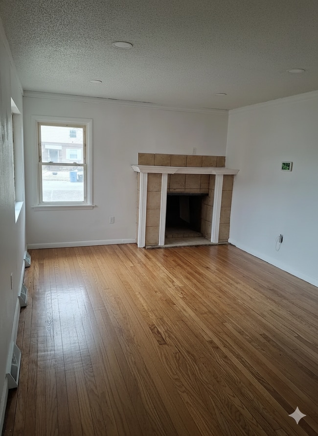 Photo - Now Leasing 4-Bedroom Home in Gary, IN!