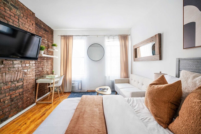 Photo - 240 E 26th St Unit FL3-ID1021826P