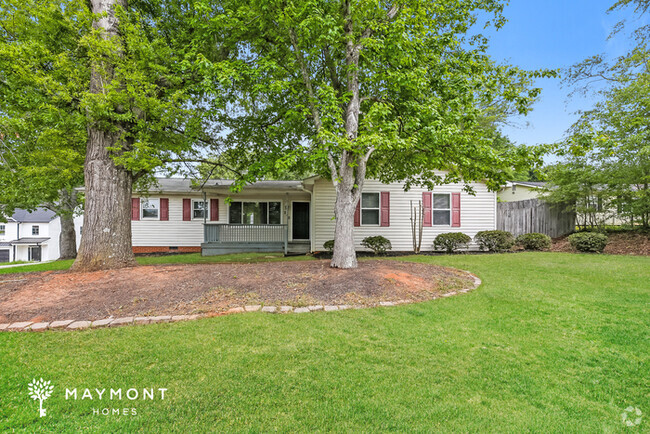 Building Photo - 242 Pearson Rd Rental