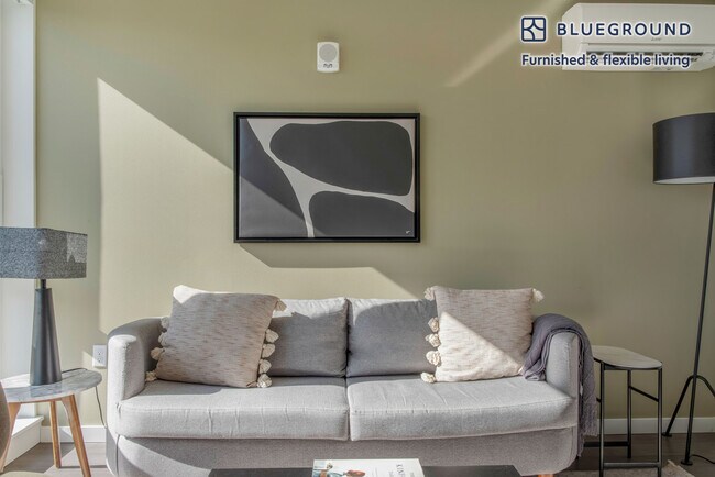 Photo - 2401 S Jackson St Unidad SI FL6-ID592