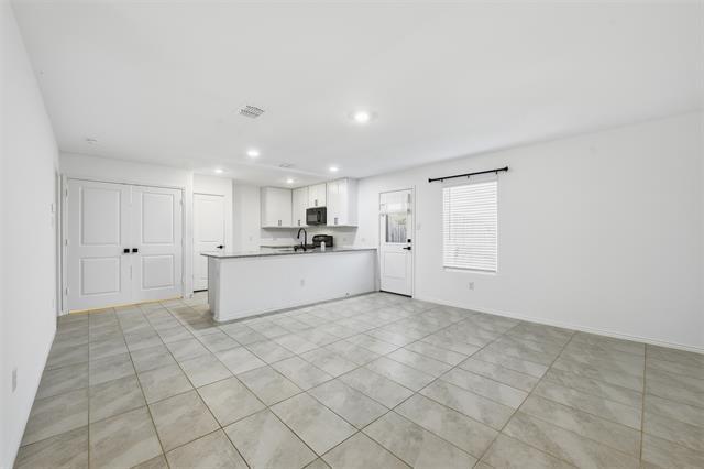 Photo - 11823 Marcellus Wy