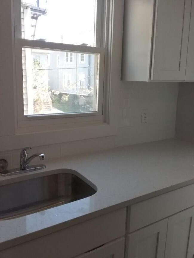 Photo - 3 bedroom in ORANGE NJ 07050 Unidad 1