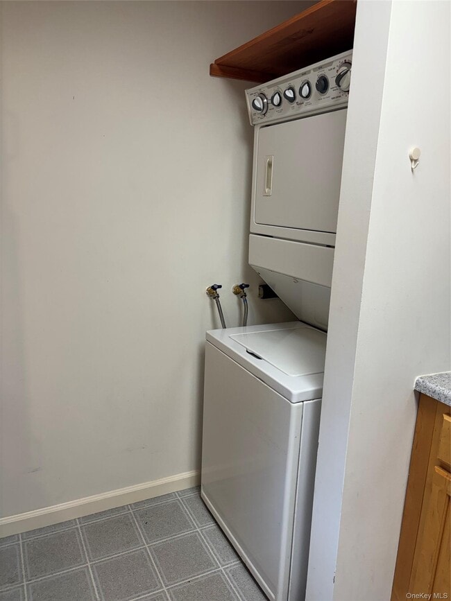 Photo - 600 NY-22