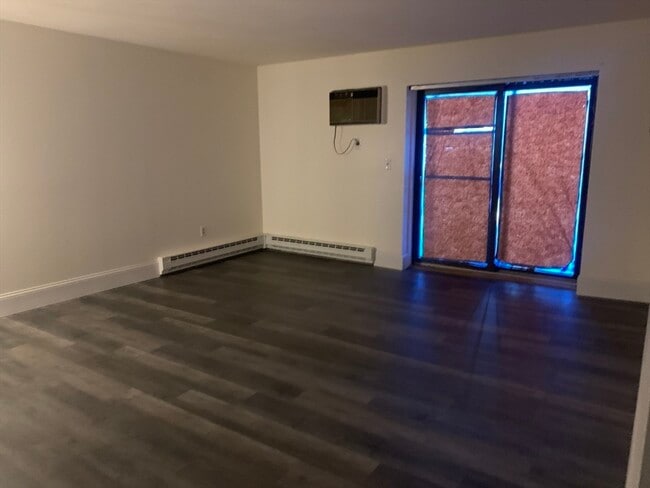 Photo - 33 Washington St Unit 1