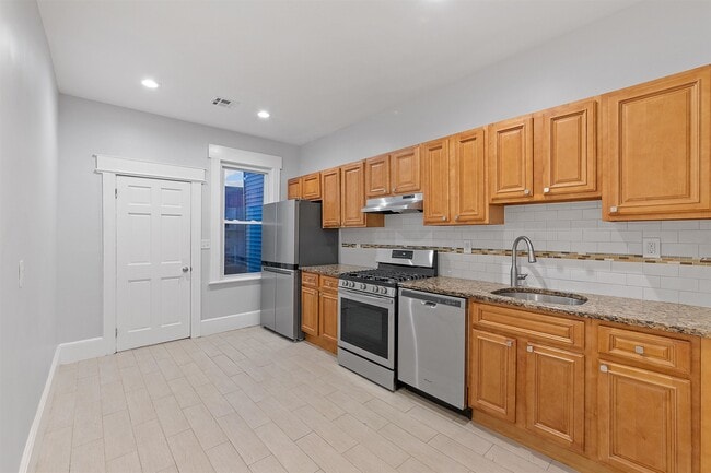Photo - 133 Sherman Pl Unit 1