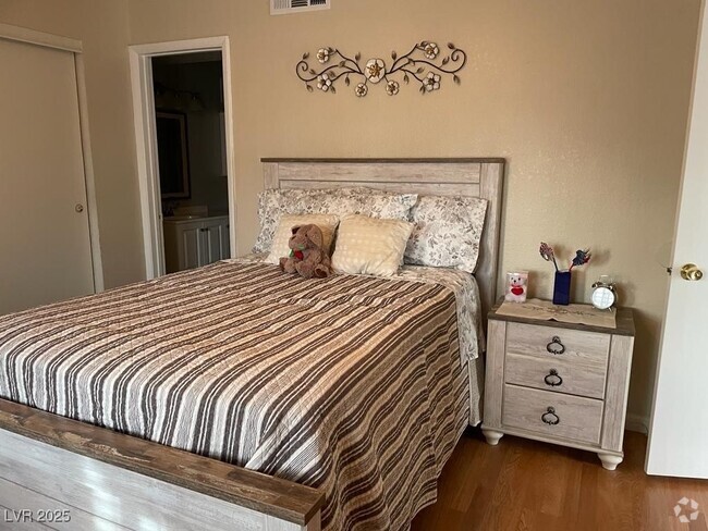 Building Photo - 7570 W Flamingo Rd Unit 160 Rental
