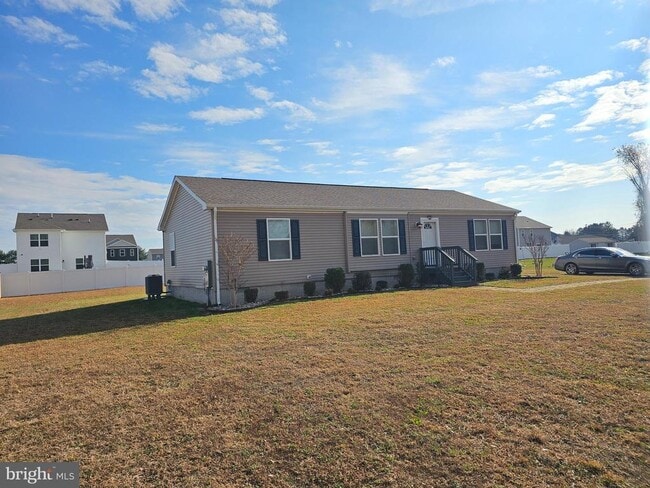 Building Photo - 86 Metz Dr