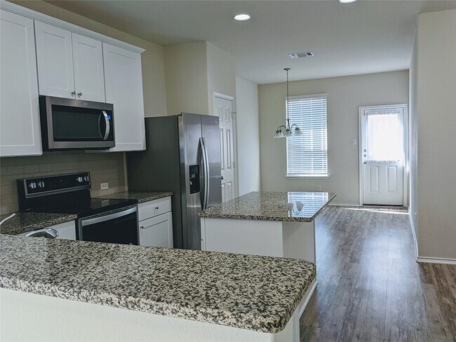 Photo - 416 Ibis Falls Loop