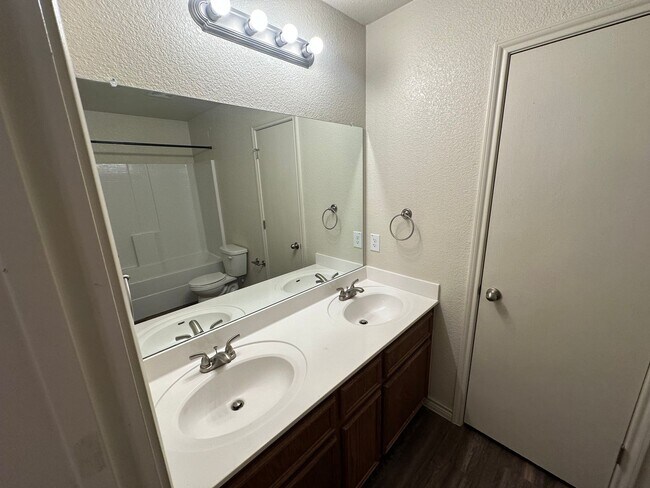 Photo - AVAILABLE Now! *MORE PHOTOS COMING SOON*