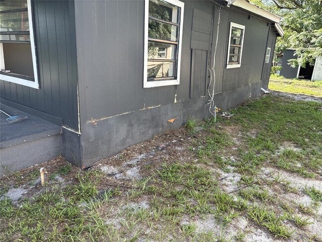 Photo - 10529 3rd Ave