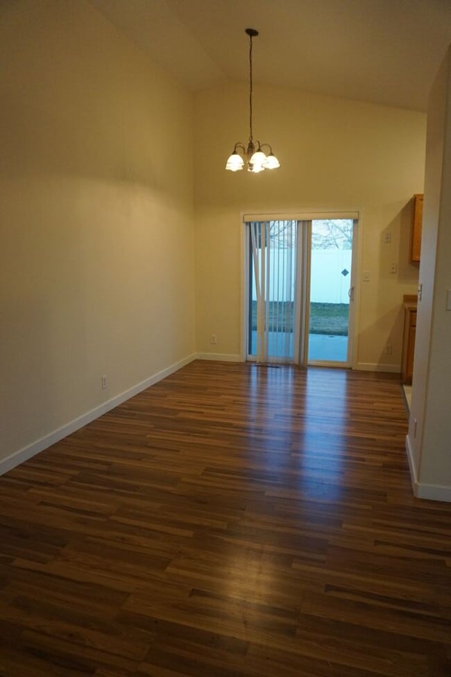 Photo - Northeast Twin Falls 3 Bed Home – Minutes to Hospital & Pole Line Access