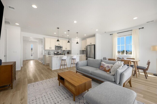 Photo - Gorgeous Ranch Home in The Oaks of Castle ...