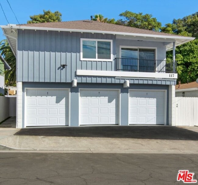 Building Photo - 117 Avenida Algodon Unit B Rental