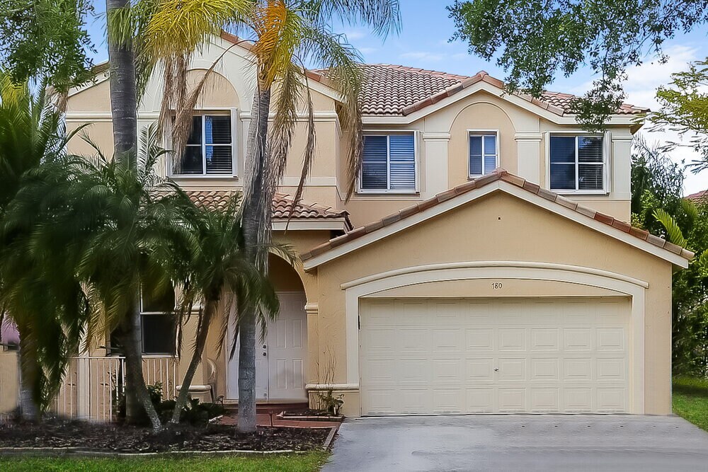Photo - 780 Tanglewood Cir