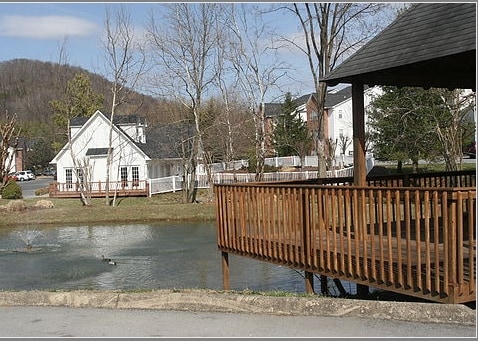 Photo - Silver Creek Apartments & Townhomes
