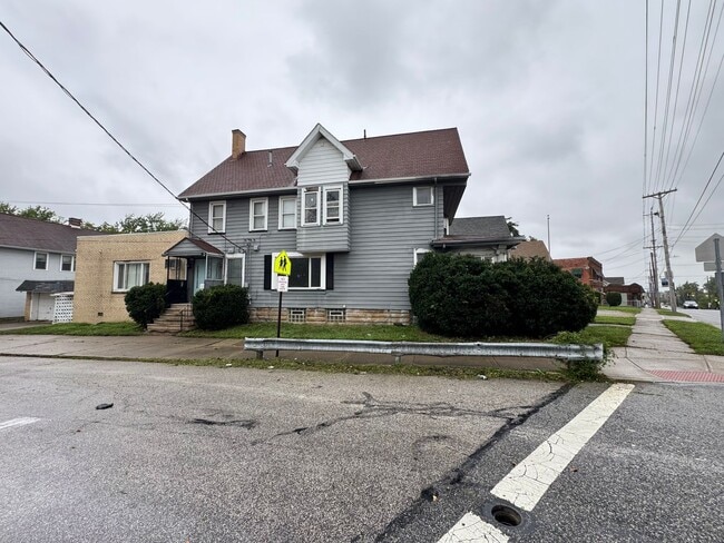 Photo - 4438 Pearl Rd Unit #1