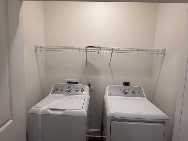 Photo - 209 Hoover Dr