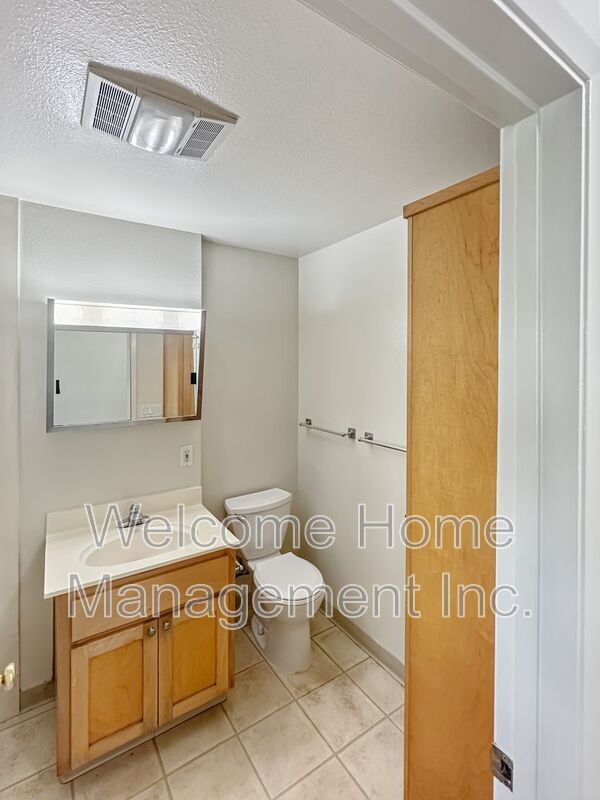 Photo - 1436 Henry St