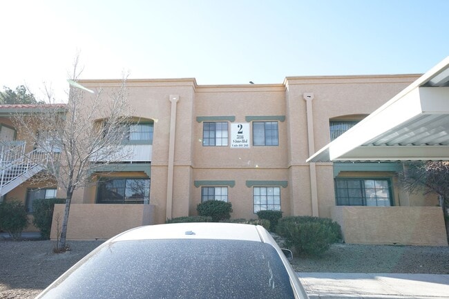 Building Photo - 5146 S Jones Blvd