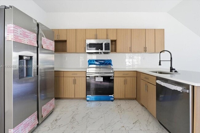 Photo - 1126 NW 28th St