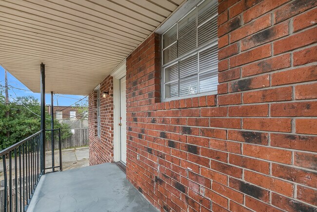 Photo - 4102 Hessmer Ave