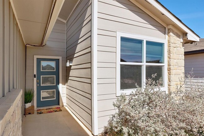Photo - 129 Cupreata Ln