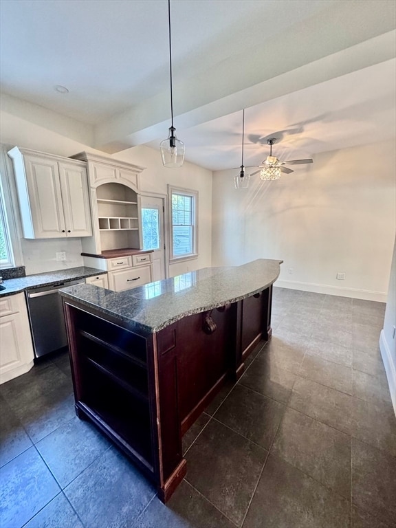 Photo - 14 Whitford St