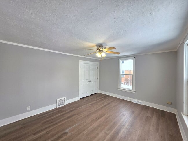 Photo - 4 Bed 1.5 Bath Single Family Home in Nekoosa - Now offering a 6 MONTH lease opportunity!