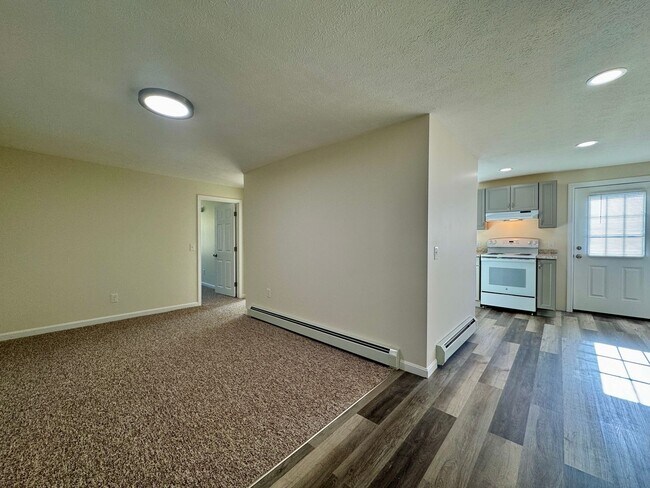 Photo - 160 Washington Ave Unit 2