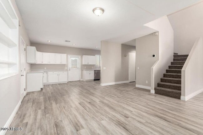 Photo - 1819 W Joy Ranch Rd