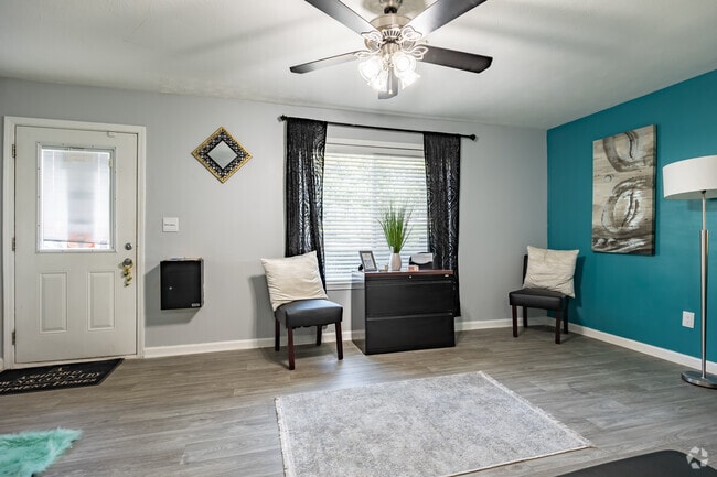 2BR, 1.5BA - 1210SF - Ashford Village Gardens