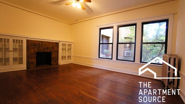 Photo - 2422 N Sawyer Ave Unit 3S