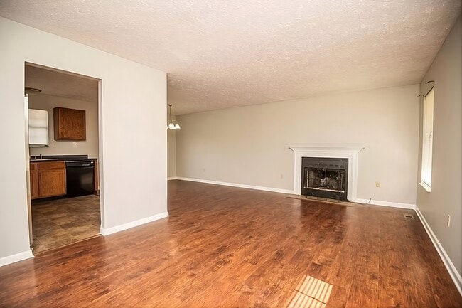 Photo - 2909 Selma Ave