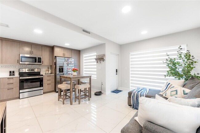 Photo - 25657 SW 144th Ave