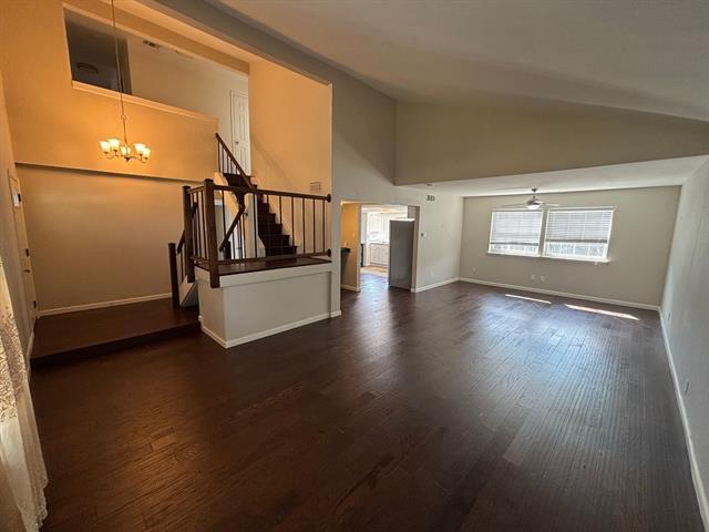 Photo - 2113 Via Del Norte