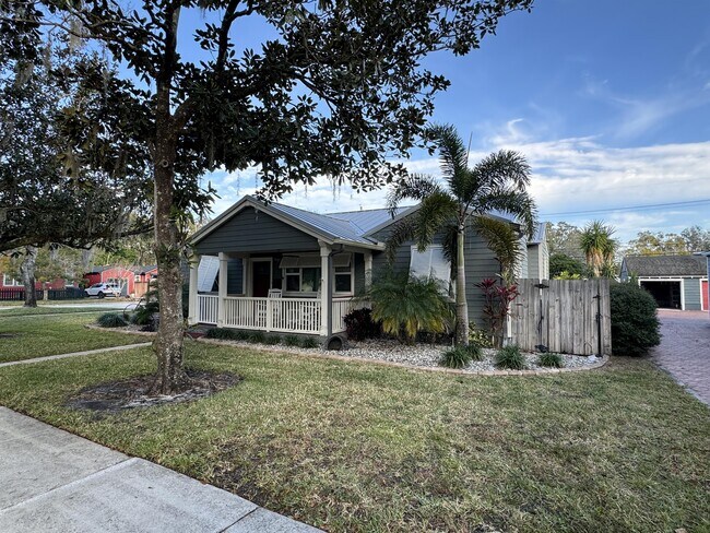 Photo - 1345 W Smith St