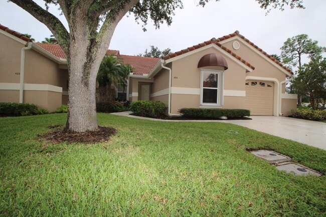 Building Photo - 404 Sabal Palm Ln Rental