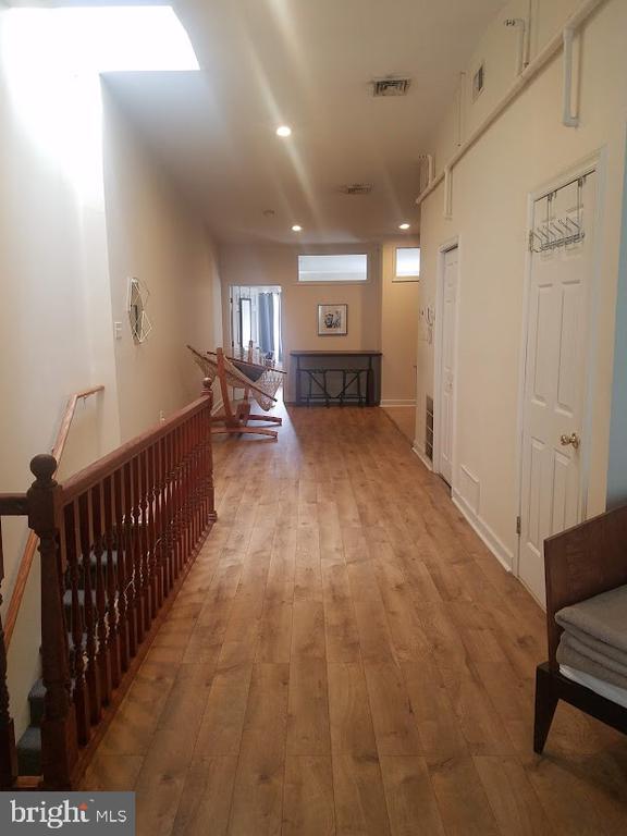 Photo - 319 Market St Unit #4