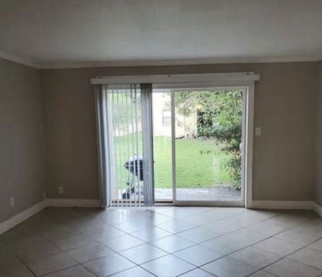 7609 La Mesita Ct