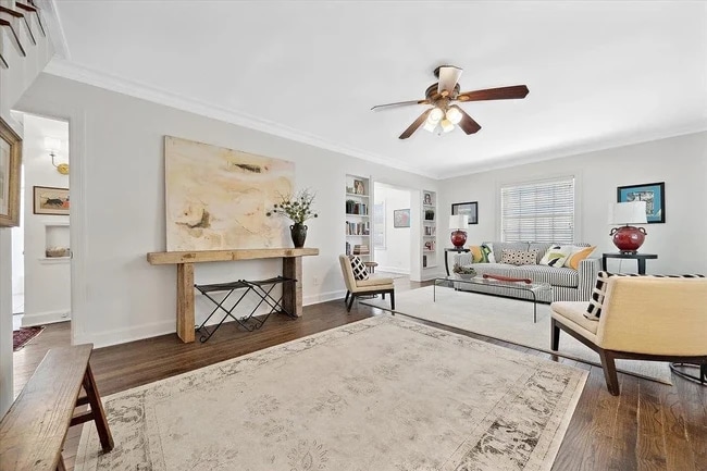 Living Room View 1 - 181 Picardy St