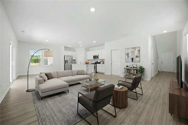 Photo - 111 Horned Owl Ave
