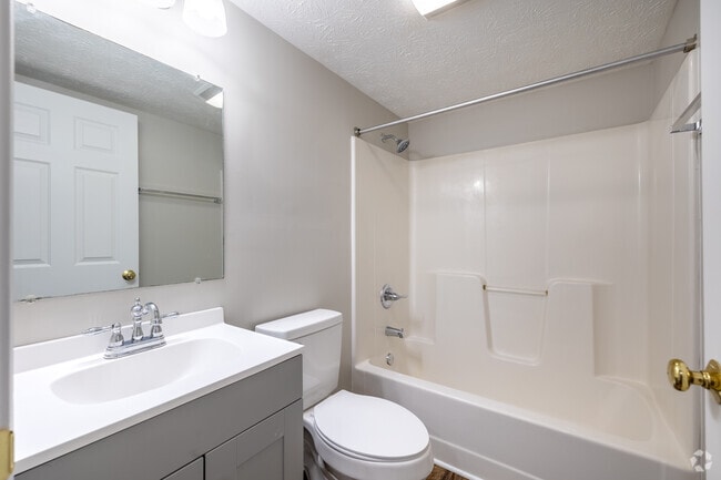 Large Townhome Bathroom