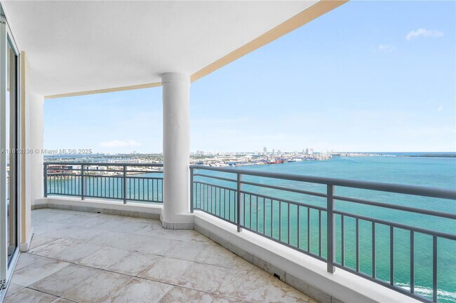 Photo - 848 Brickell Key Dr Condo